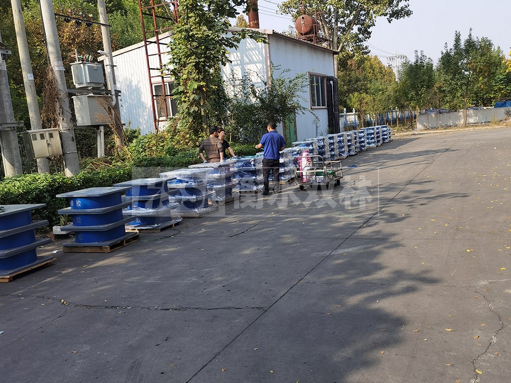 LNR水平分散力支座 铅芯隔震支座LRB厂家电话 建筑橡胶隔震支座LNR600