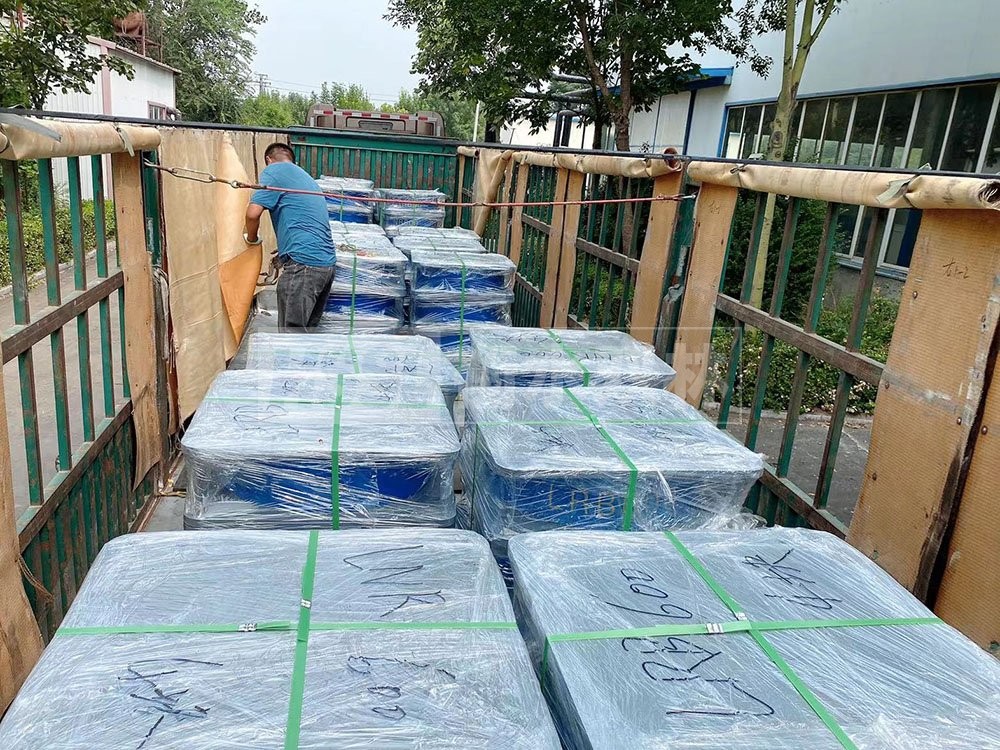 建筑矩形高阻尼隔震支座生产厂家